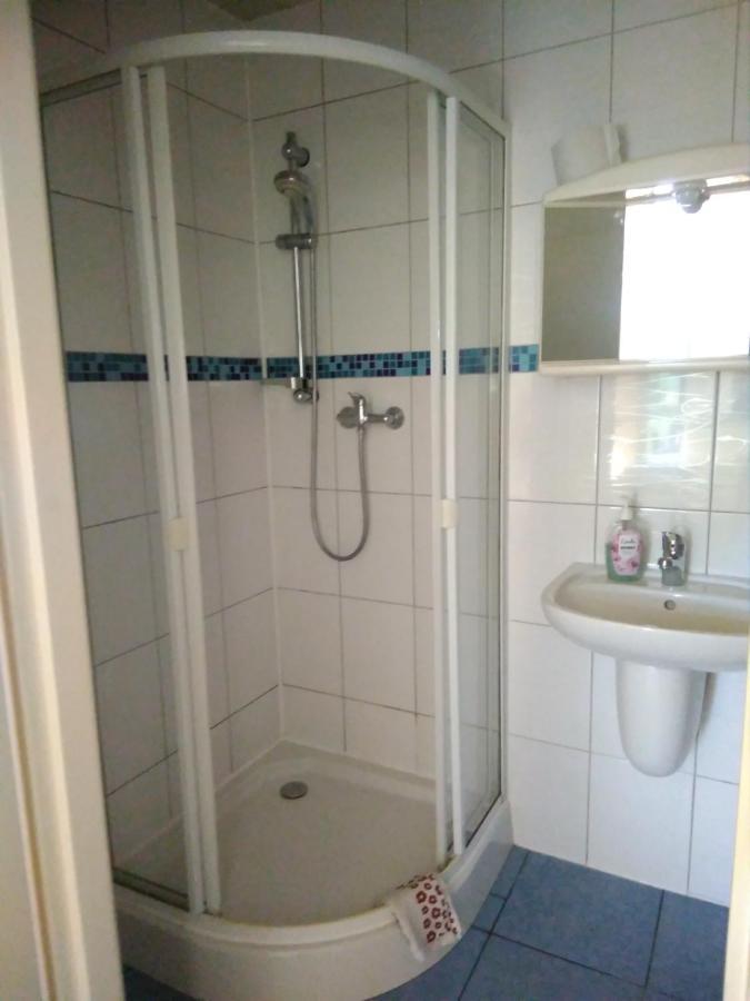 Dom Pod Sosnami Bed & Breakfast เมียลโน ภายนอก รูปภาพ