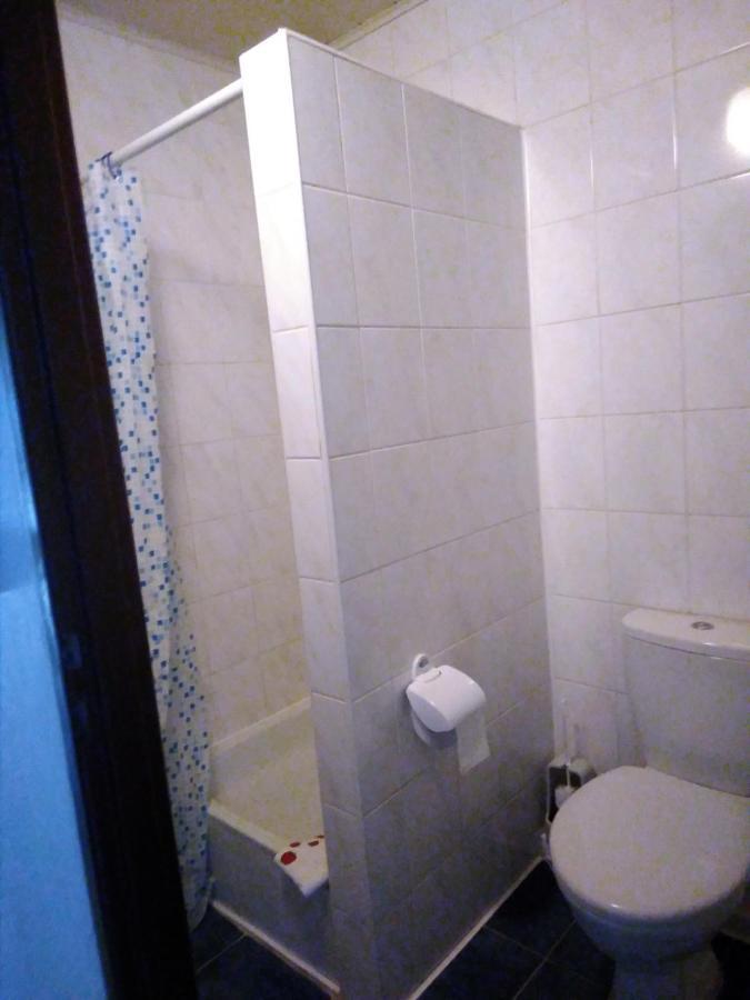 Dom Pod Sosnami Bed & Breakfast เมียลโน ภายนอก รูปภาพ
