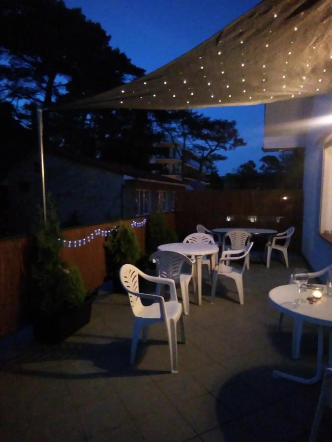 Dom Pod Sosnami Bed & Breakfast เมียลโน ภายนอก รูปภาพ