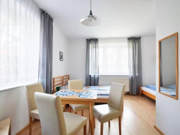 Dom Pod Sosnami Bed & Breakfast เมียลโน ภายนอก รูปภาพ