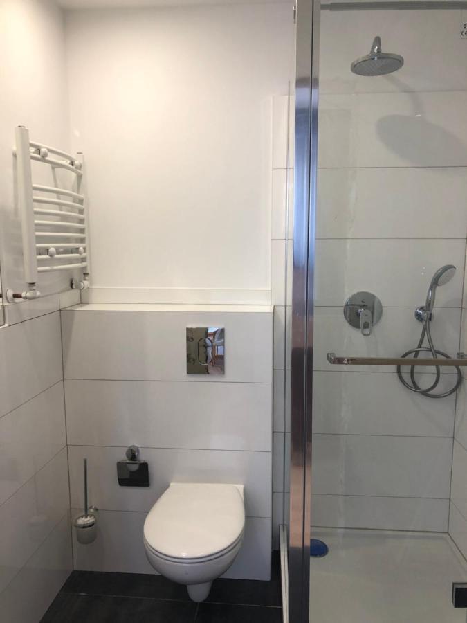 Dom Pod Sosnami Bed & Breakfast เมียลโน ภายนอก รูปภาพ